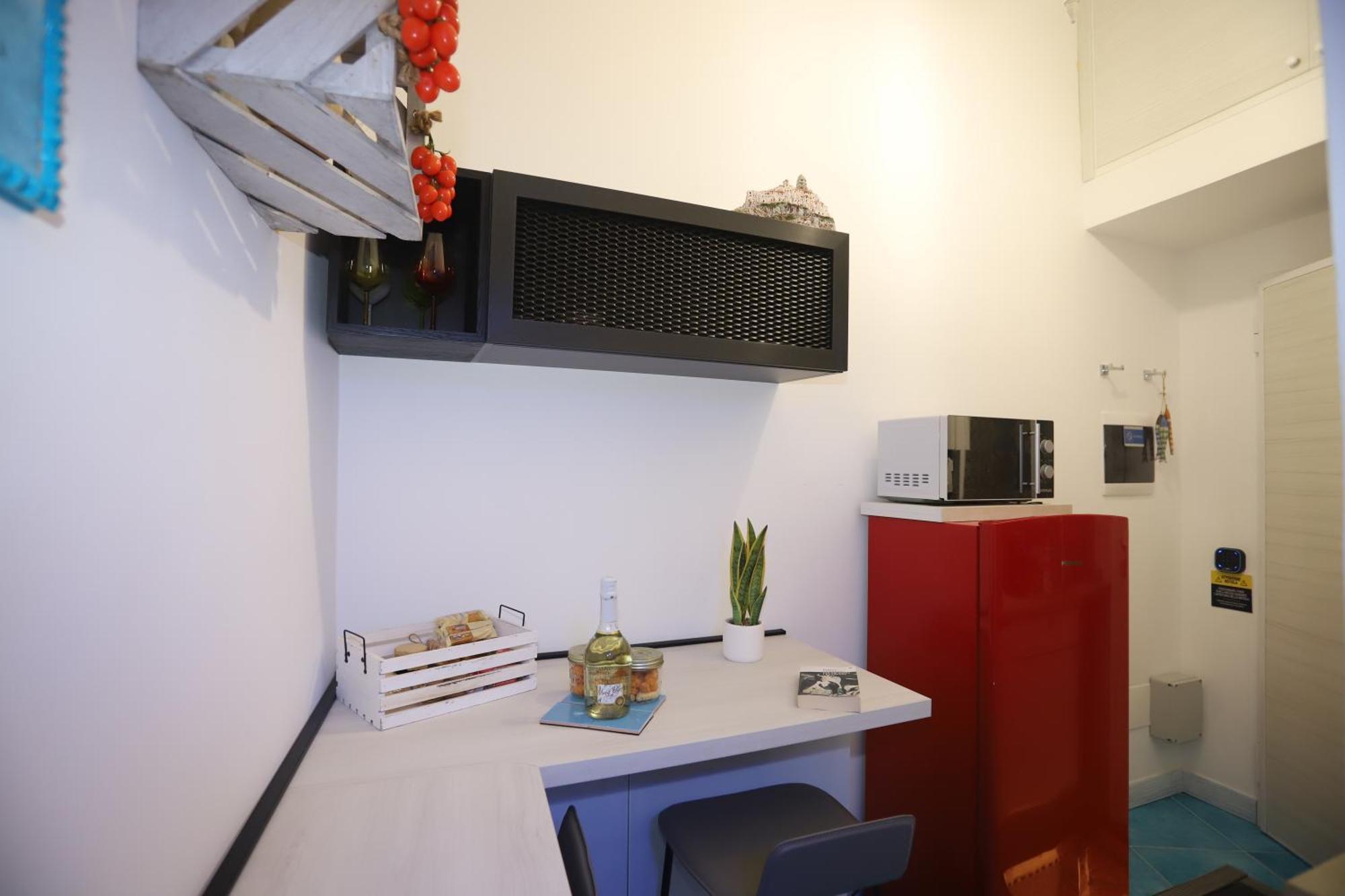 Piazzetta Petrone Apartments + Parking Vieste Exterior photo